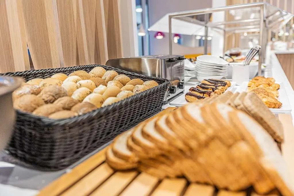 Hotel Prize By Radisson, Antwerp City Belgium